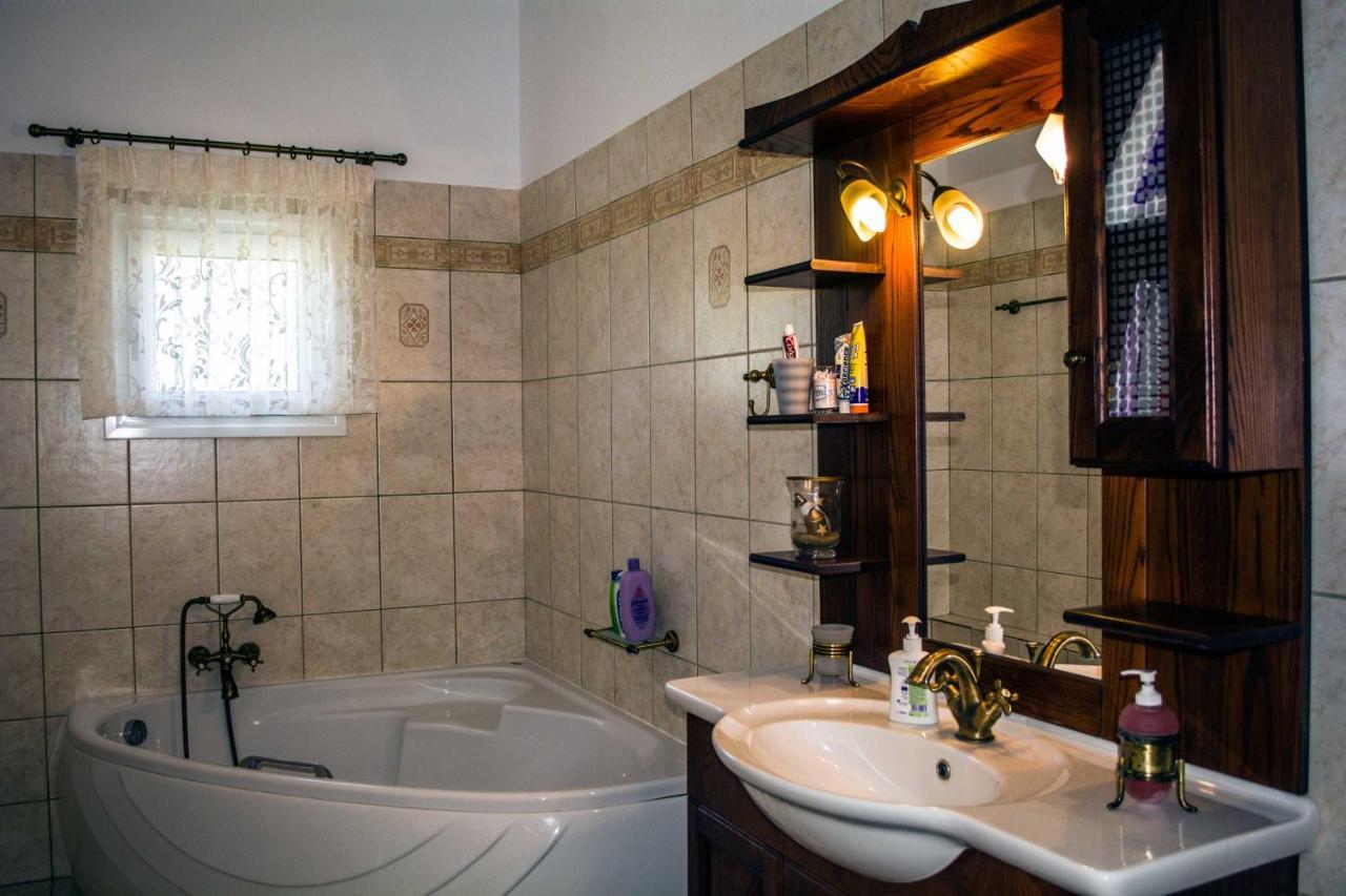 Villa Gem Moni Evaggelistrias Zewnętrze zdjęcie